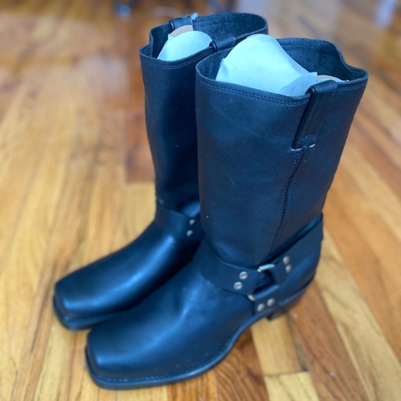 Code West Black Leather Boots - Picture 2 of 4